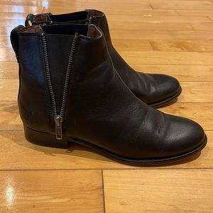 Boots Frye size 7.5 Black leather